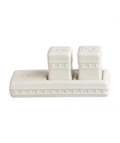 Nora Fleming- Salt & Pepper